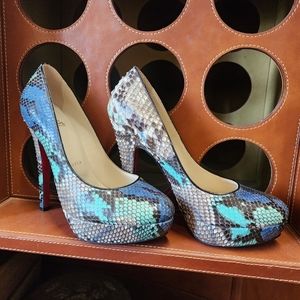 New Christian Louboutin Snake Skin High Heels Sz 38